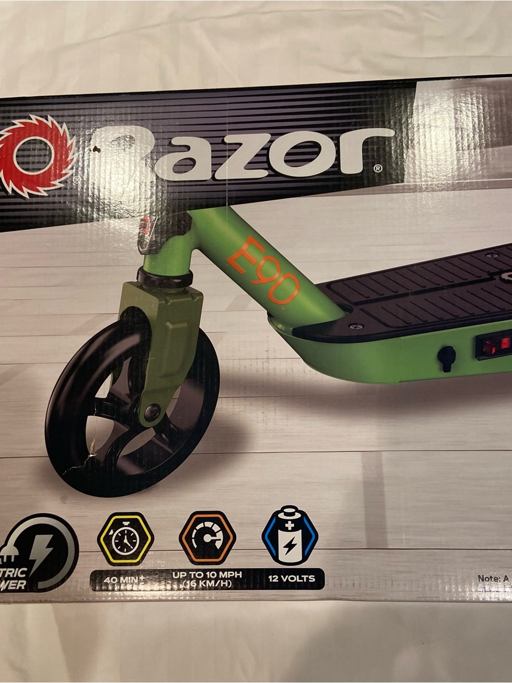 Razor E90 Electric Scooter - Green with Black Deck